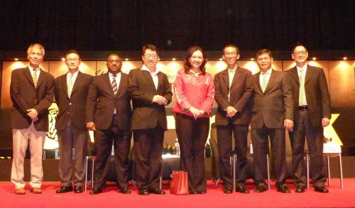 Maybank Property Talk 2011. The Lady in Red is Teh Cheah May, Excutive Vice President Financial Services of Maybank