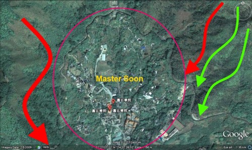 Master Soon and Dragon Spot Discussion Hong Kong Case Study Master Soon at Yuan Xuan Xue Yuan (Hong Kong) 孙锦煌于香港圆玄学院风水堪察. From Micro View It seems Like Dragon Spot .....? The Circle is The Taiji..... The color of Dragon Vein Tell the SECRETS......