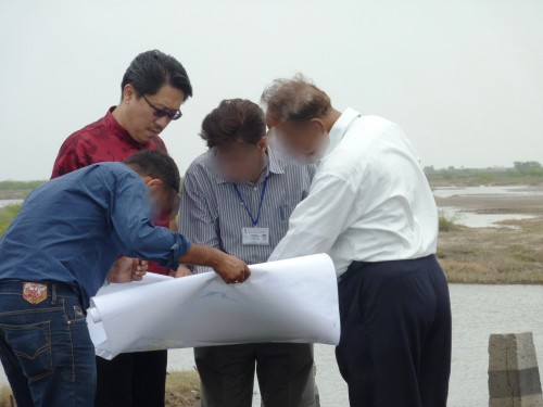 Master Soon and Builder (Developer) in India. This was taken during Site Survey for Water Dragon of the Huge Development Area in India during my trip to India Oct/Nov 2011. The Town Planner, The Project Manager and A Local Guide Accompanied me for the who day long water dragon searching....