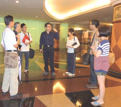 Indoor Feng Shui of a Corporate located in Kuala Lumpur. The Participants were exposed to both Good and Bad Corporate Feng Shui and how it relate to feng shui.