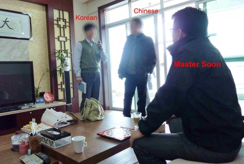 Korean Businessman is Taking Feng Shui Advices from Master Soon in China  Dec 2012