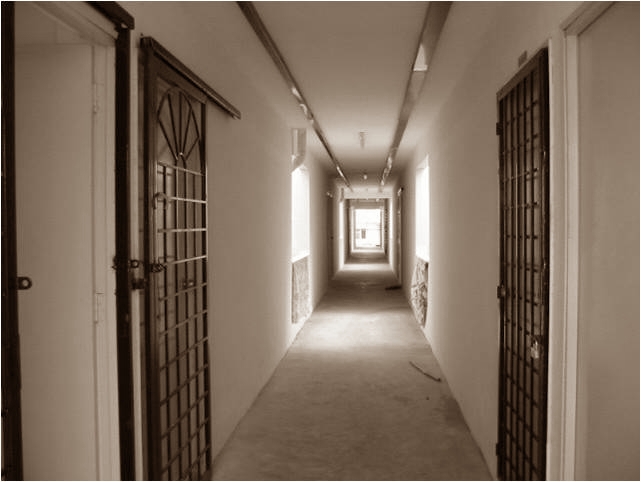 Your Property Unit Should Not Confronting This Kind of Long Corridor.